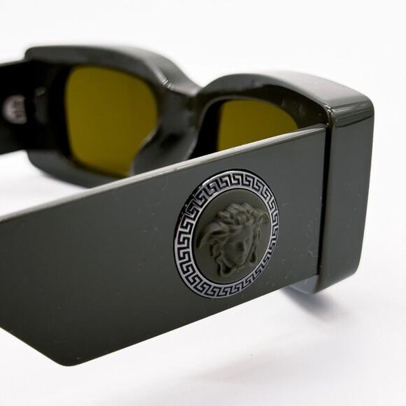 New! Versace VE4474U 549173 Stylish Olive Sunglasses, Unisex, Authentic main image 5